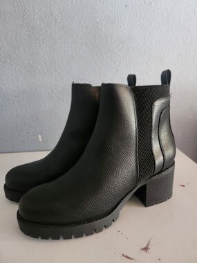 Women’s Black Chelsea Ankle Booties with Block Heel